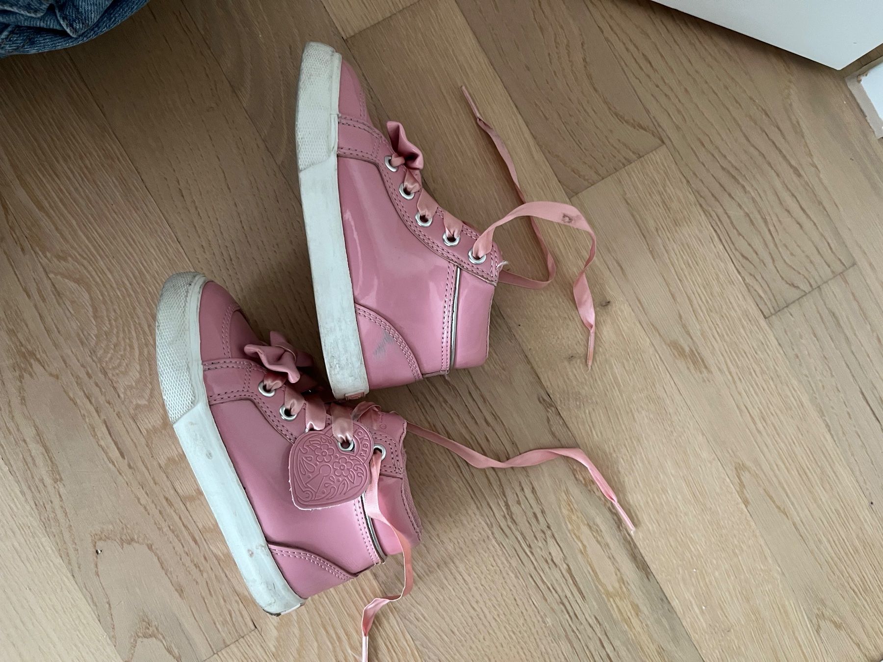 Kickers Schuhe für Jungen: Kickers Schuhe 25 – Gebraucht aus Oberglatt ZH von Sale12 4