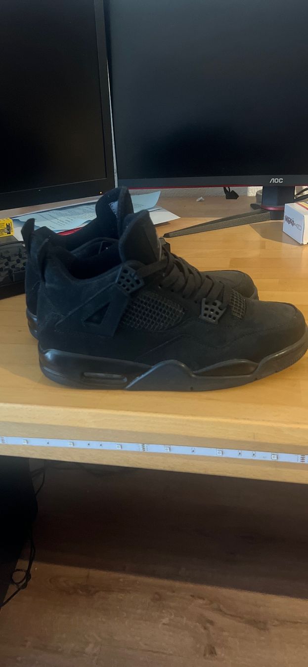 Jordan Herrenschuhe: Jordan 4 Blackcats – Gebraucht aus Wildhaus von pau_628q 2