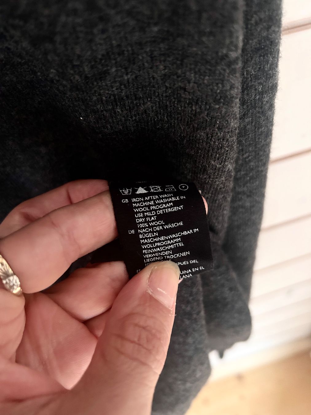 Cos Pullover & Sweatshirts: COS 100% Wolle Pullover - Gr. S – Gebraucht aus Illnau von Monkky 5