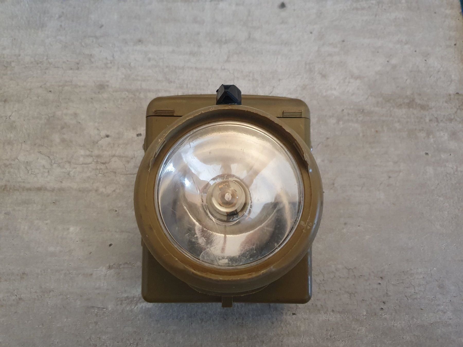 Bosch Lampade: Bosch HPB9 Taschenlampe – Usato da Zuchwil venduto da Stefan00 3