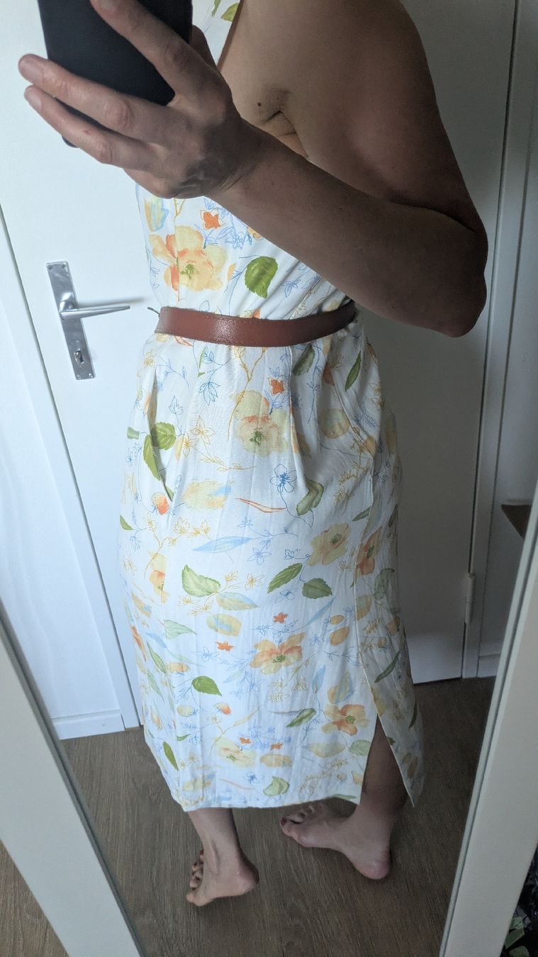 Kleider: Super cute vintage dress – Gebraucht aus Ettingen von hms_w27b 3