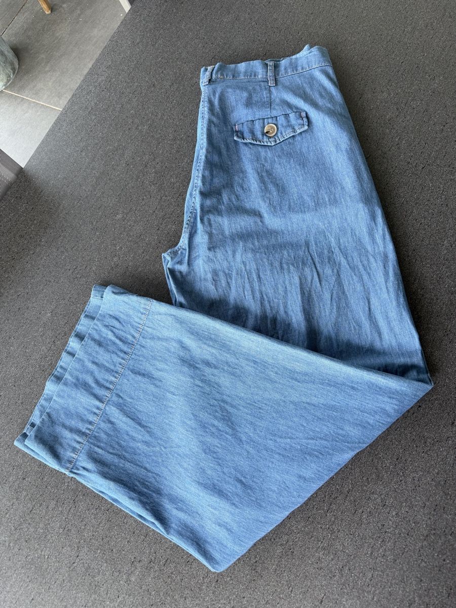 Jeans: Mademoiselle yéyé – Nuovo (secondo la descrizione) da Frauenfeld venduto da Chgunti 2
