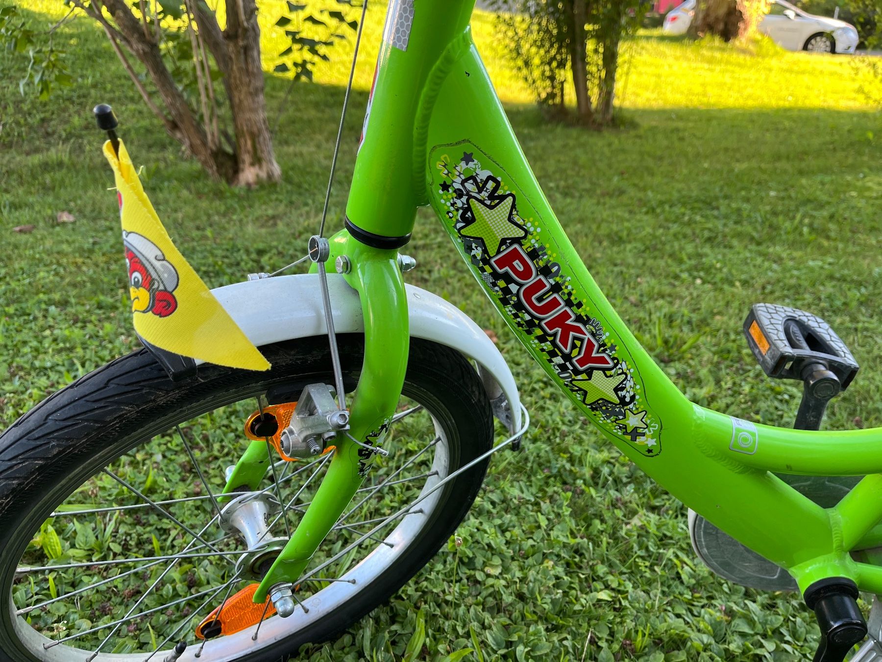 PUKY Kinderfahrrad 16 Zoll  Hellgrn mit Fahne (Gebraucht) in Oberglatt ZH  fr CHF 20  nur Abholung auf Ricardo kaufen
