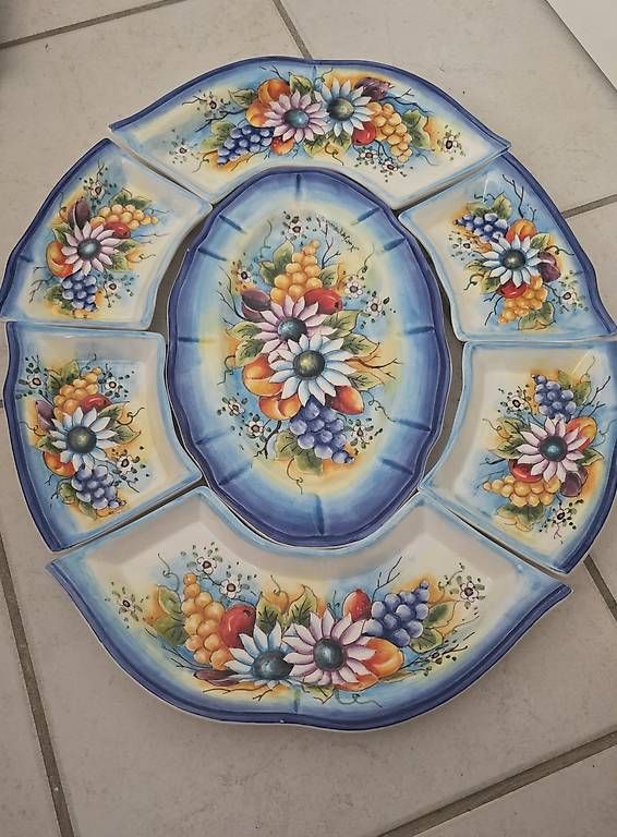 Set di piatti: Keramik-Servierset – Usato da Seewen SO venduto da wit_6lph