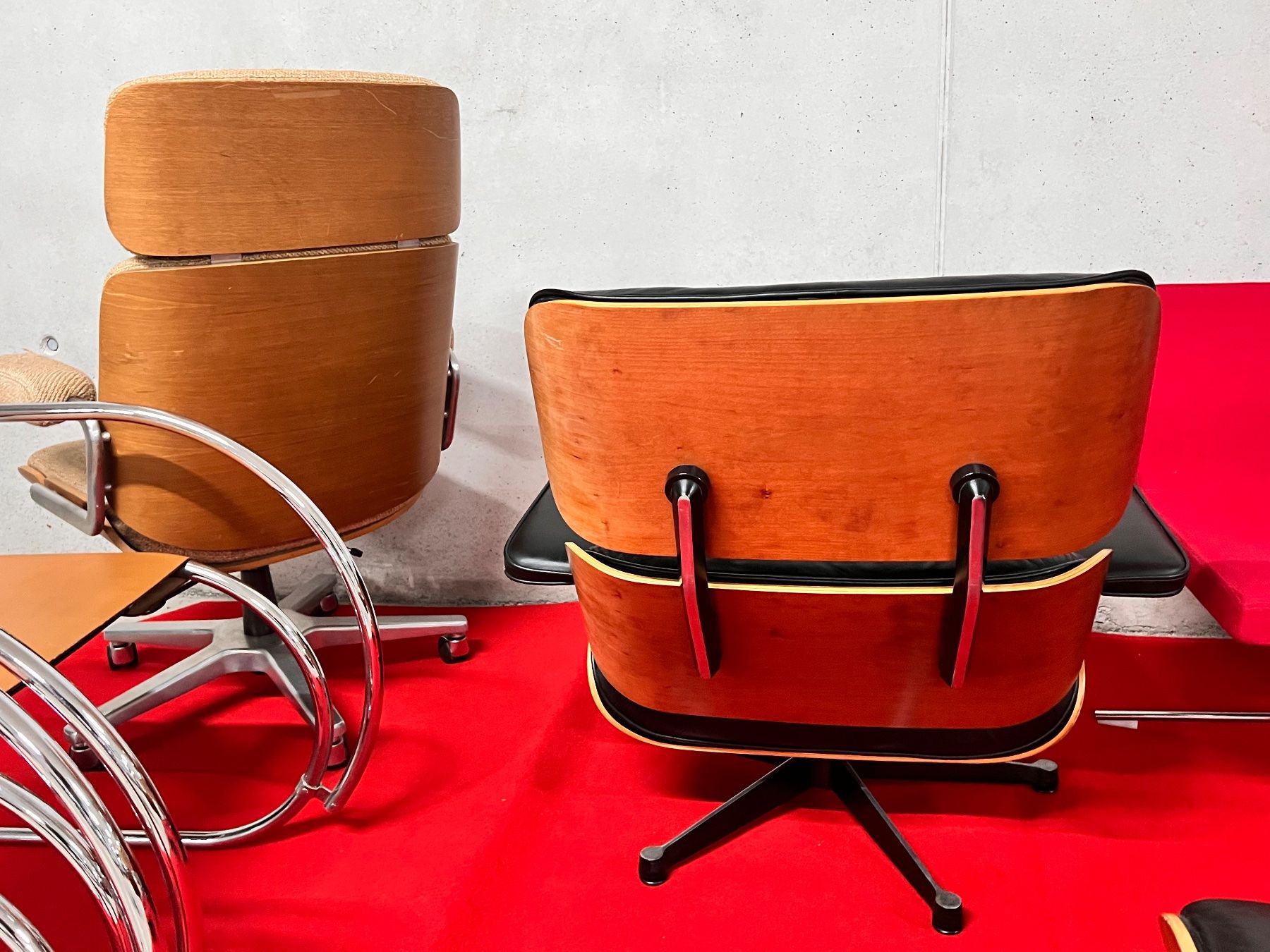 Eames Chaises: DESIGN-KONVOLUT - EAMES- MIES V. D. ROHE - OFFECT - GIROFLEX – D'occasion à Ermatingen par DEESSEM 6