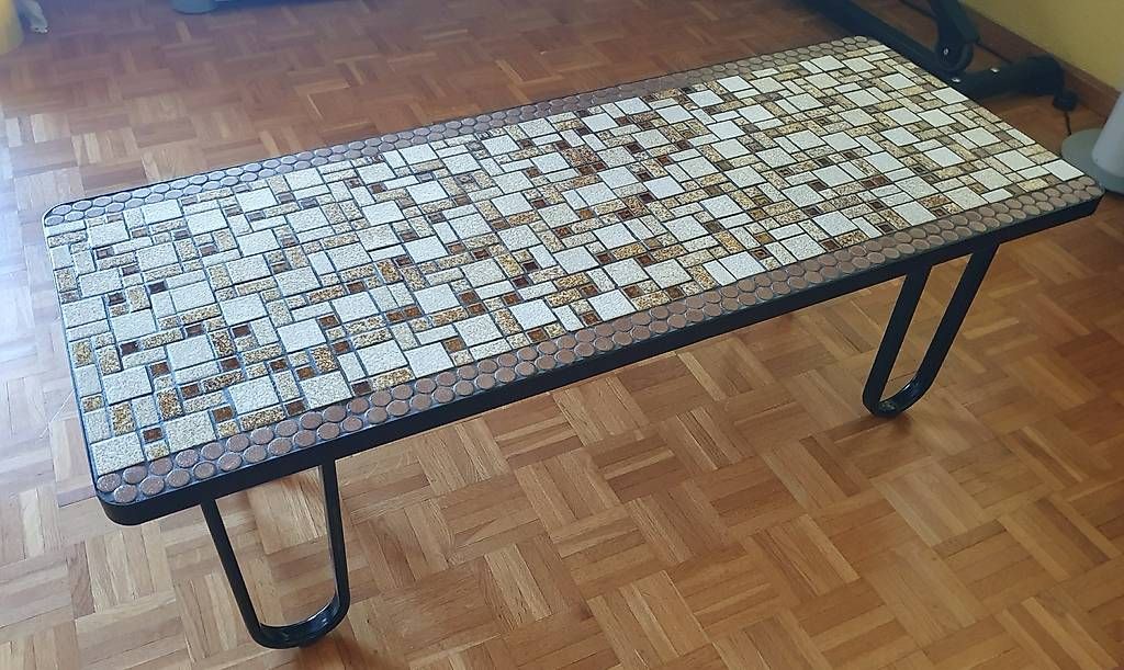 Tische: Table basse en faïence.  – Gebraucht aus Les Avanchets von Giuseppe.01 1