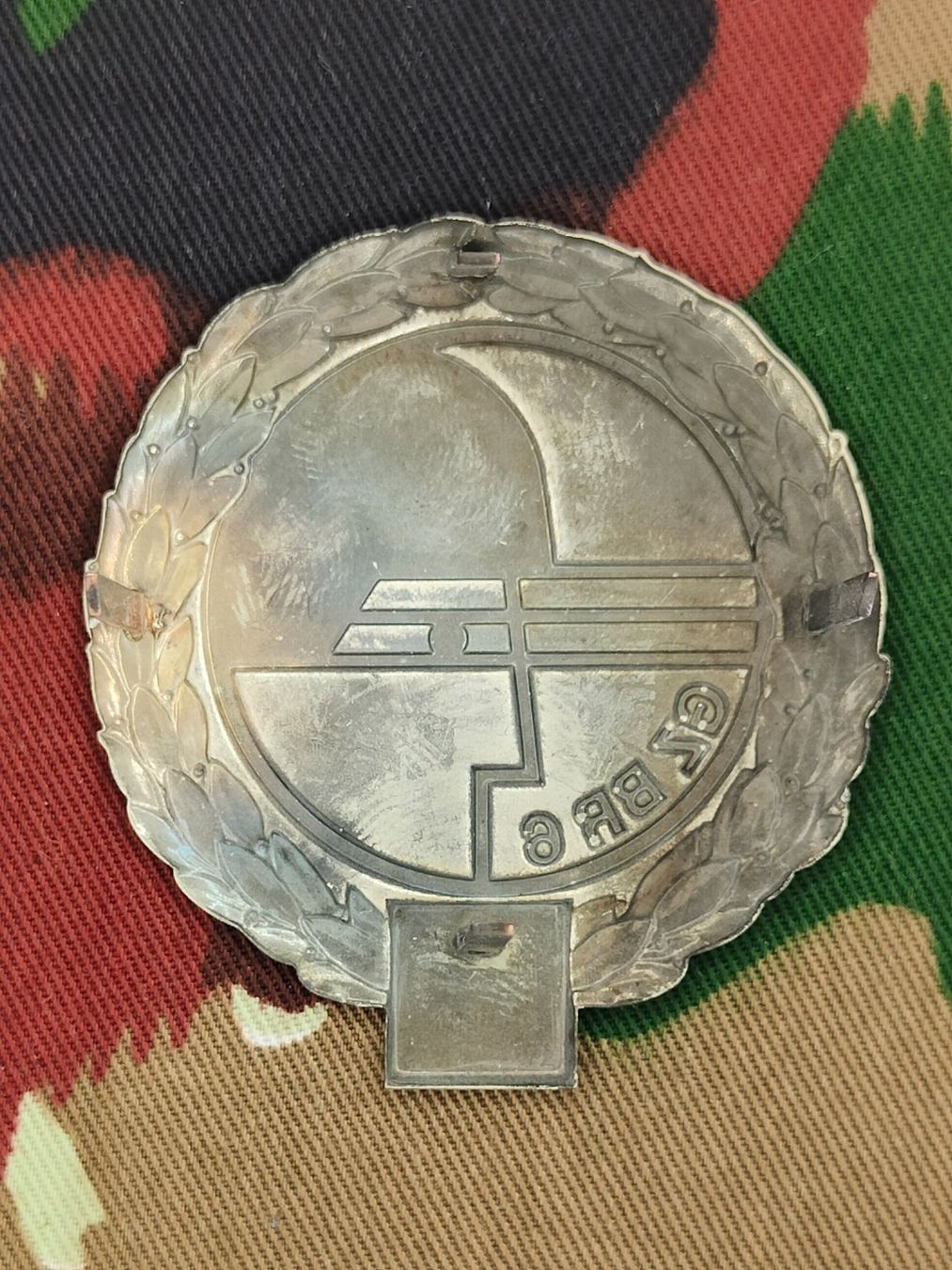 Schweizer Armee Plaketten & Abzeichen: Béretemblem Grenzbrigade 6, Variante 2, neu – Neu (gemäss Beschreibung) aus Bauma von SwissMilitaria 1
