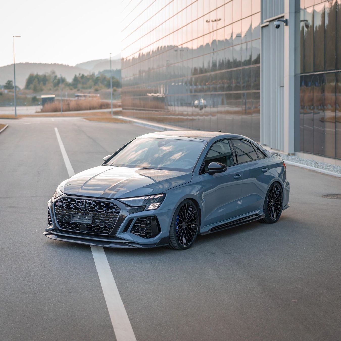 Audi Automobili: Audi RS3 MTM STAGE 3 653PS mit Garantie – Usato da Oberengstringen venduto da audisq5 2