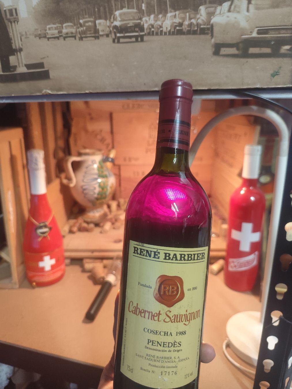 Vino: 1988 René Barbier, Cabernet Sauvignon, – Nuovo e nell'imballaggio originale da Büsserach venduto da Vintage-vins 1