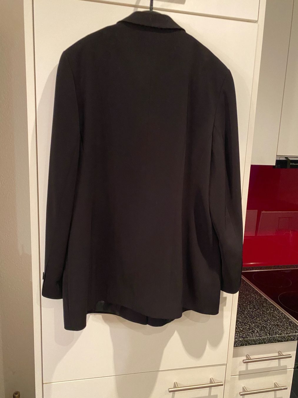 Completi & Tailleur: Blazer schwarz Gr. 44 schwarz – Usato da Hettlingen venduto da BKH2021 1