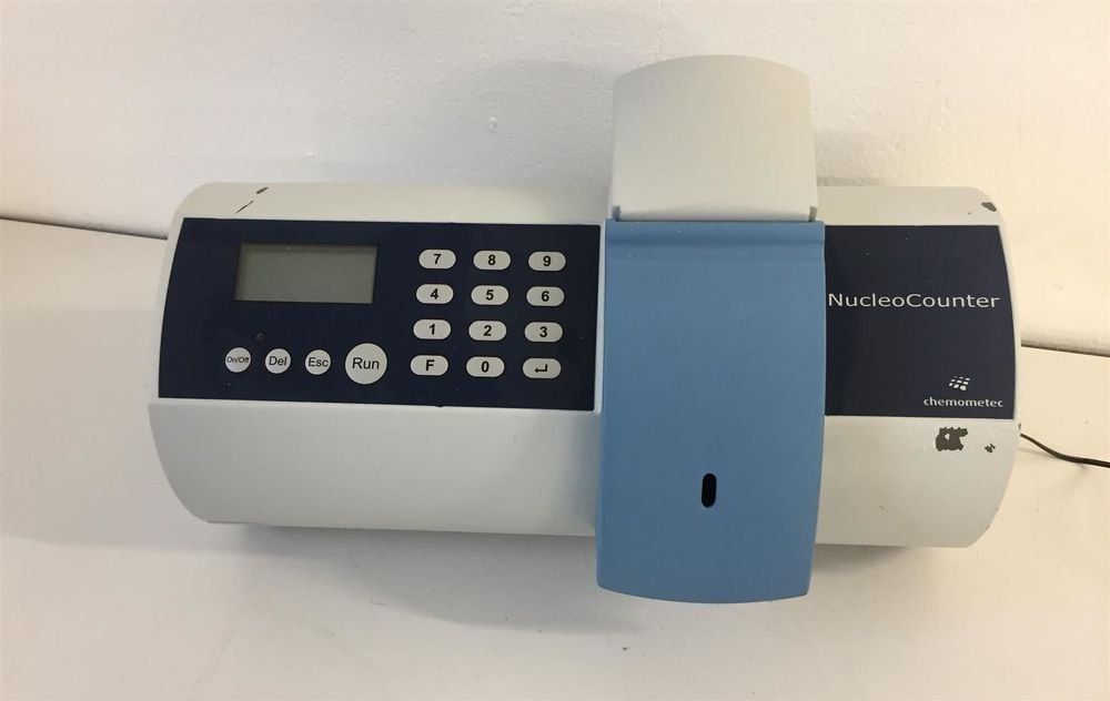 Accessori da laboratorio: NucleoCounter NC-100 – Usato da Niederdorf venduto da LeptonAG_Labor 1