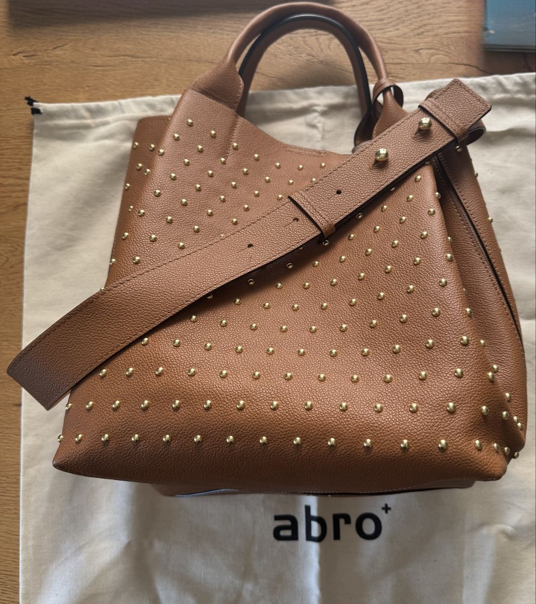Abro Sacs femmes: Cognac abro Tasche mit Nieten – Neuf (Voir description) à Basel par Louischen