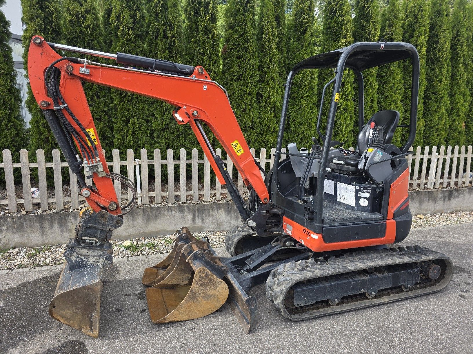 Escavatori: Bagger Hutter Kubota U 27  – Usato da Niedergösgen venduto da MHNT