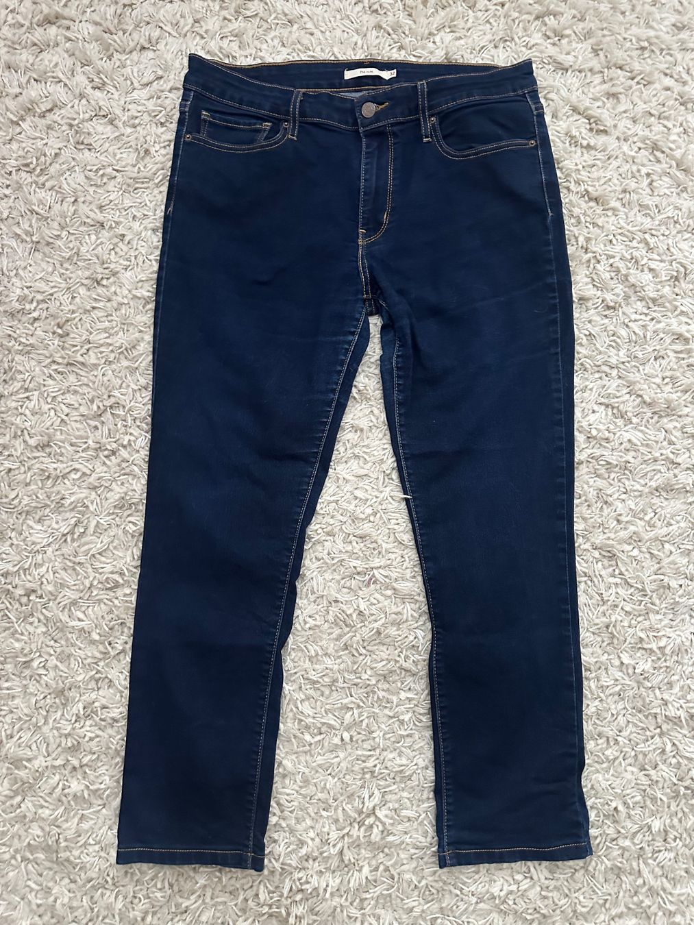 Levi's Jeans: Jeans LEVIS STRAUSS 712 Taille/Grosse 32 – Usato da Bern venduto da BrandVilla