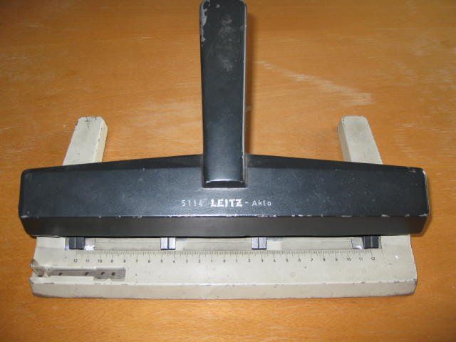 Locher Leitz 5114 / Papierlocher / Stanzer / Bürolocher (Gebraucht) in ...