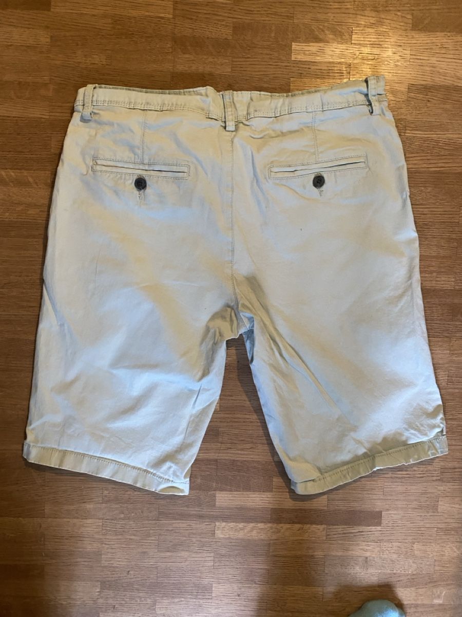Hosen: Teddy Smith Herren Sommershorts, Grösse 32 – Gebraucht aus Zürich von honey-k 1