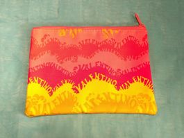 Kleine Tasche, Valentino, Reissverschluss, gefüttert rosa