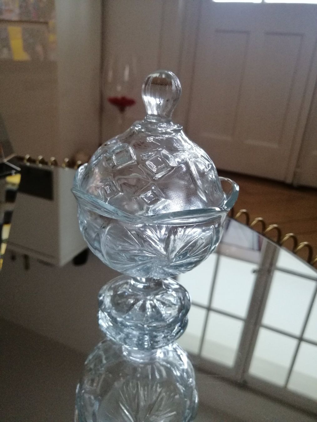 Bicchieri: Glasschäli mit Deckel – Nuovo (secondo la descrizione) da Biel/Bienne venduto da M.D.C 3