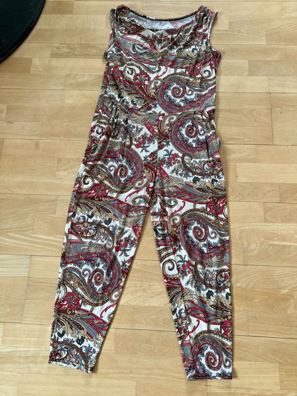 Tute: Jumpsuit in ca. Gr. 36/38 – Usato da Worb venduto da farben20zauber 1