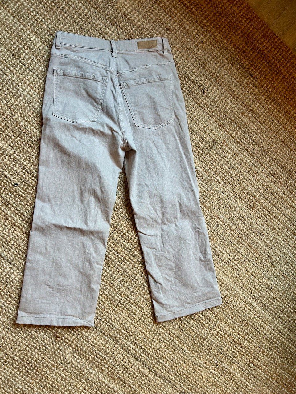 Esprit Jeans: Beige Jeans von Esprit – Nuovo (secondo la descrizione) da Winterthur venduto da The_Dragonfly 3