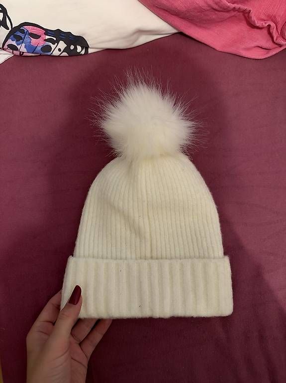 Chapeaux, bonnets & casquettes: Capello invernale  – Neuf avec emballage d'origine à Gorduno par deesssiree 1