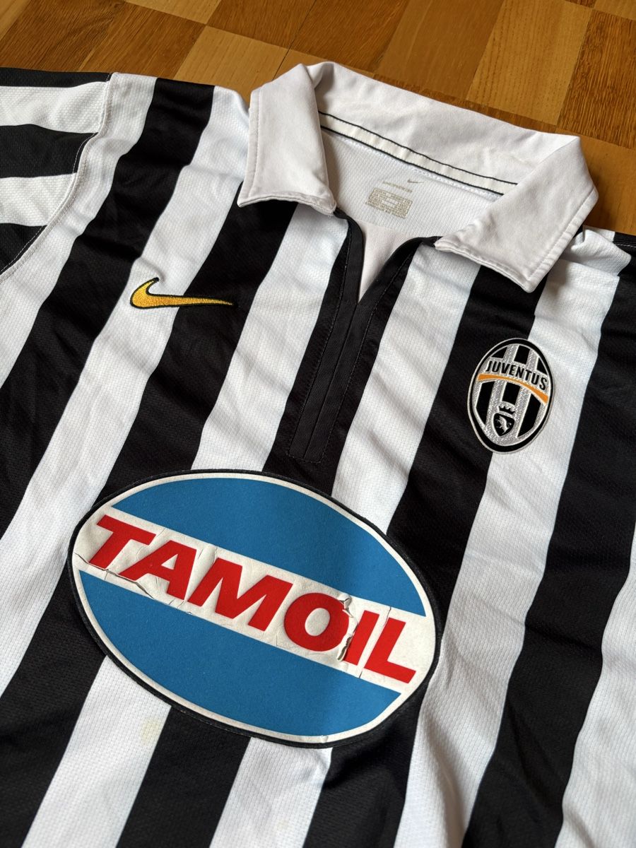 Nike Canottiere & Pantaloni: Juventus Vintage Heimtrikot – Usato da Bern venduto da Lelixino 2