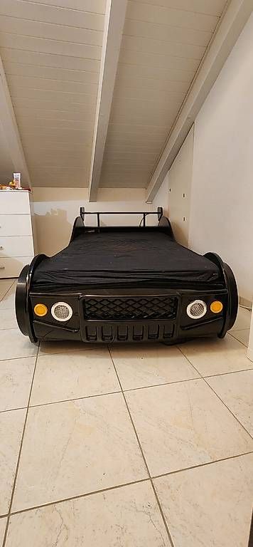 Betten: Kinder Bett Auto – Gebraucht aus Tenniken von Bi 3