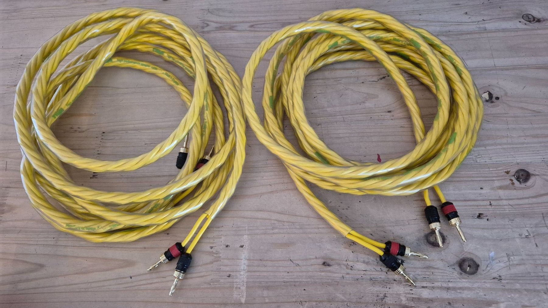 Rega Cavi: Câbles HP Haute performance Rega SC42 (2 X 5m) – Usato da Rossens FR venduto da Romu01