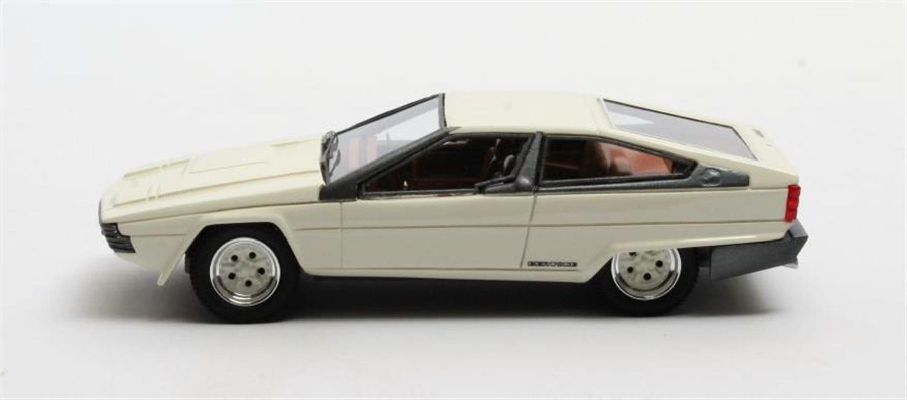 Modellautos: Jaguar Ascot Bertone 1977 1:43 Matrix – Gebraucht aus Rothrist von Juana5 1