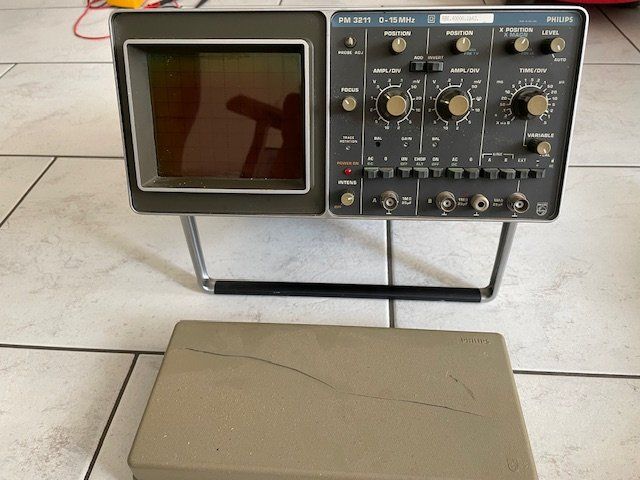 Philips Misurare: Osziloskop Philips – Difettoso da Rudolfstetten venduto da Rrst1968