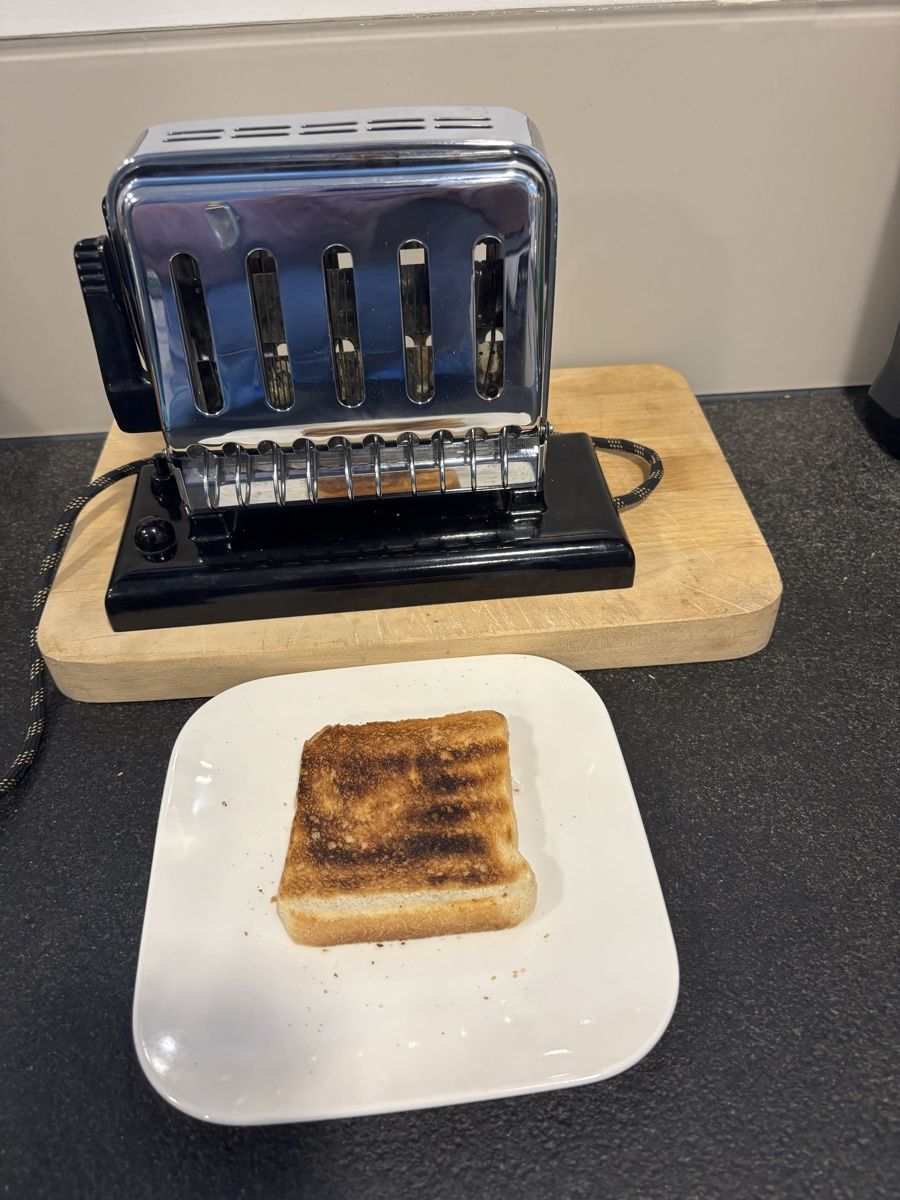 Jura Elettrodomestici da cucina: Toaster Jura – Usato da Oberdorf NW venduto da flufra