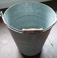 Vintage Eimer mit Holzgriff – Perfekt für Garten 