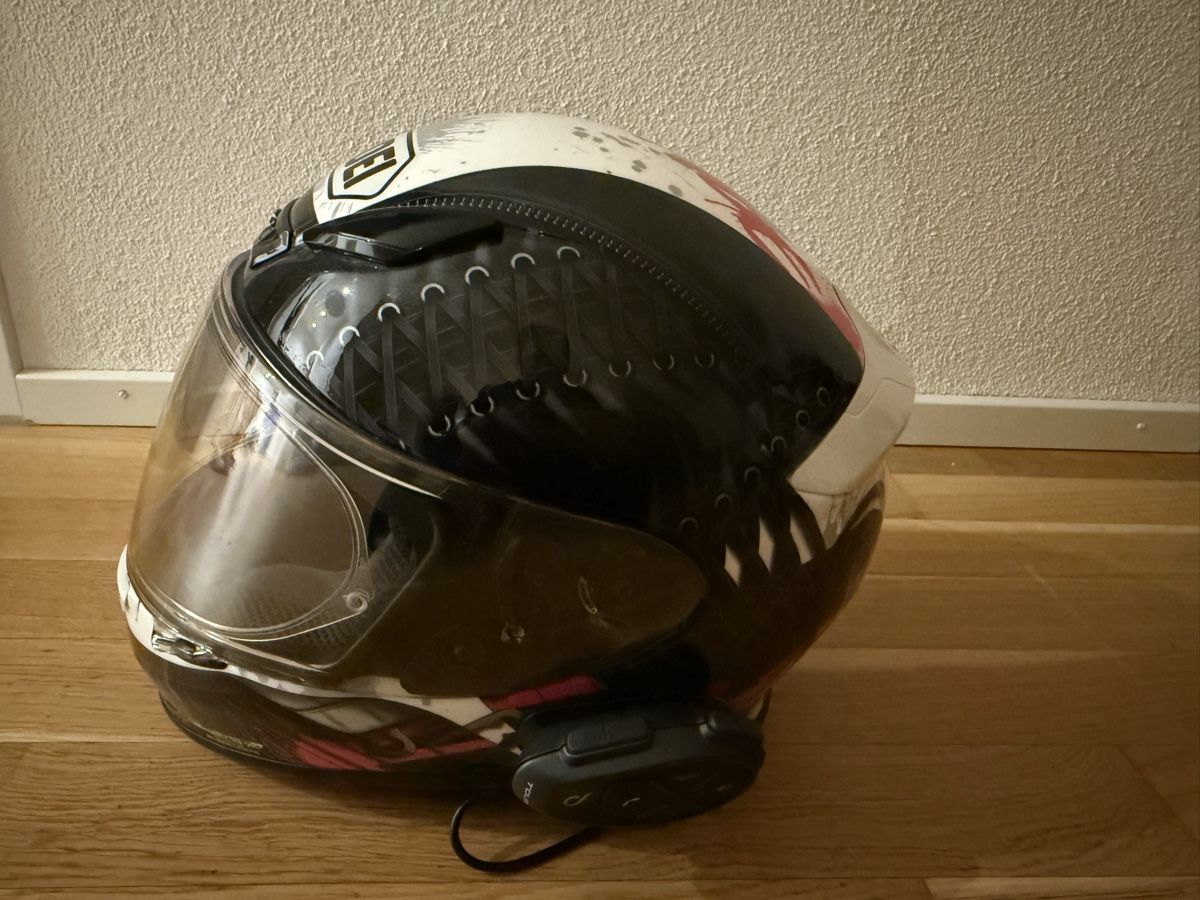 Shoei Caschi & visiere: Shoei NXR Motorradhelm mit Tour Intercom – Nuovo (secondo la descrizione) da Luzern venduto da EZEREN 4
