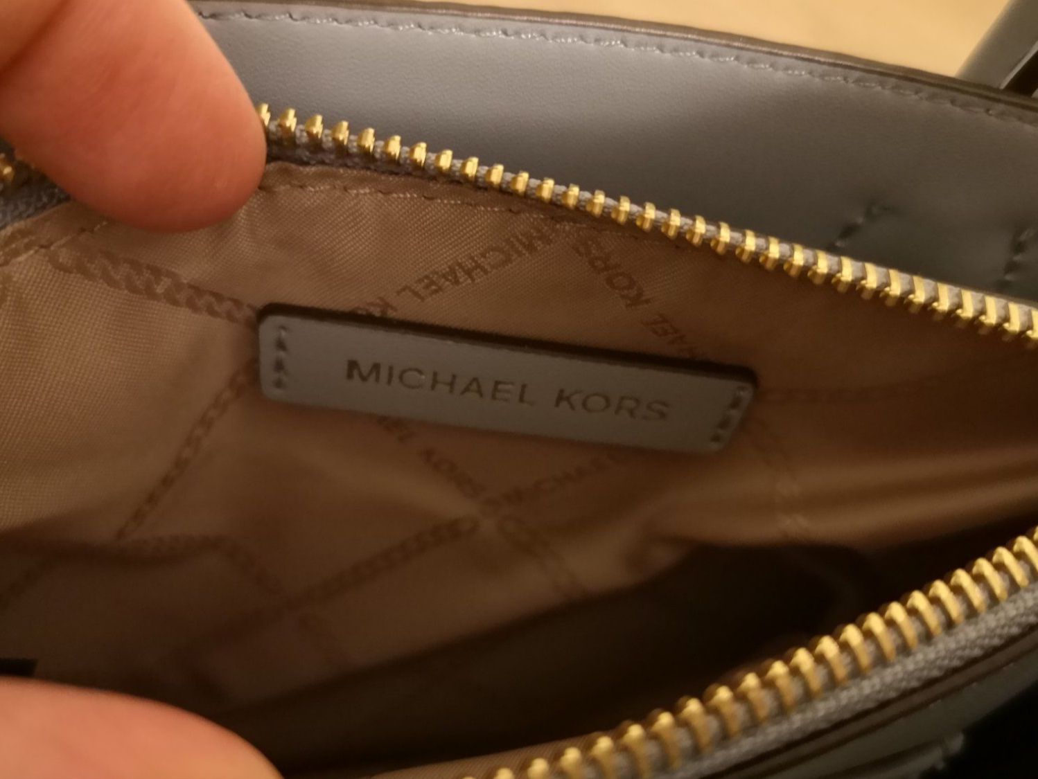 Michael Kors Sacs femmes: Original Michael Kors Tasche hellblau – Neuf (Voir description) à Stein AR par elifi88 6