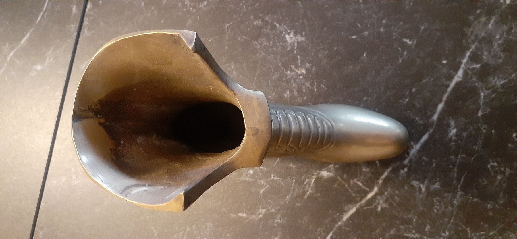 Vasi & Recipienti: vase en laiton – Usato da Le Locle venduto da CHEGUA 3