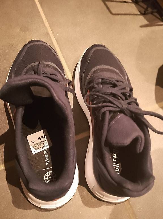 Herrenschuhe: Basket Adidas taille 40 – Gebraucht aus Tavannes von charles69 2