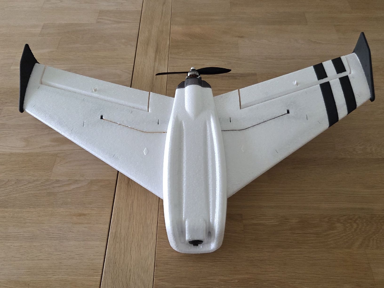 Modellismo RC: Hee Wing F-01 FPV inkl. Akkus – Usato da Rotkreuz venduto da vabu33 3