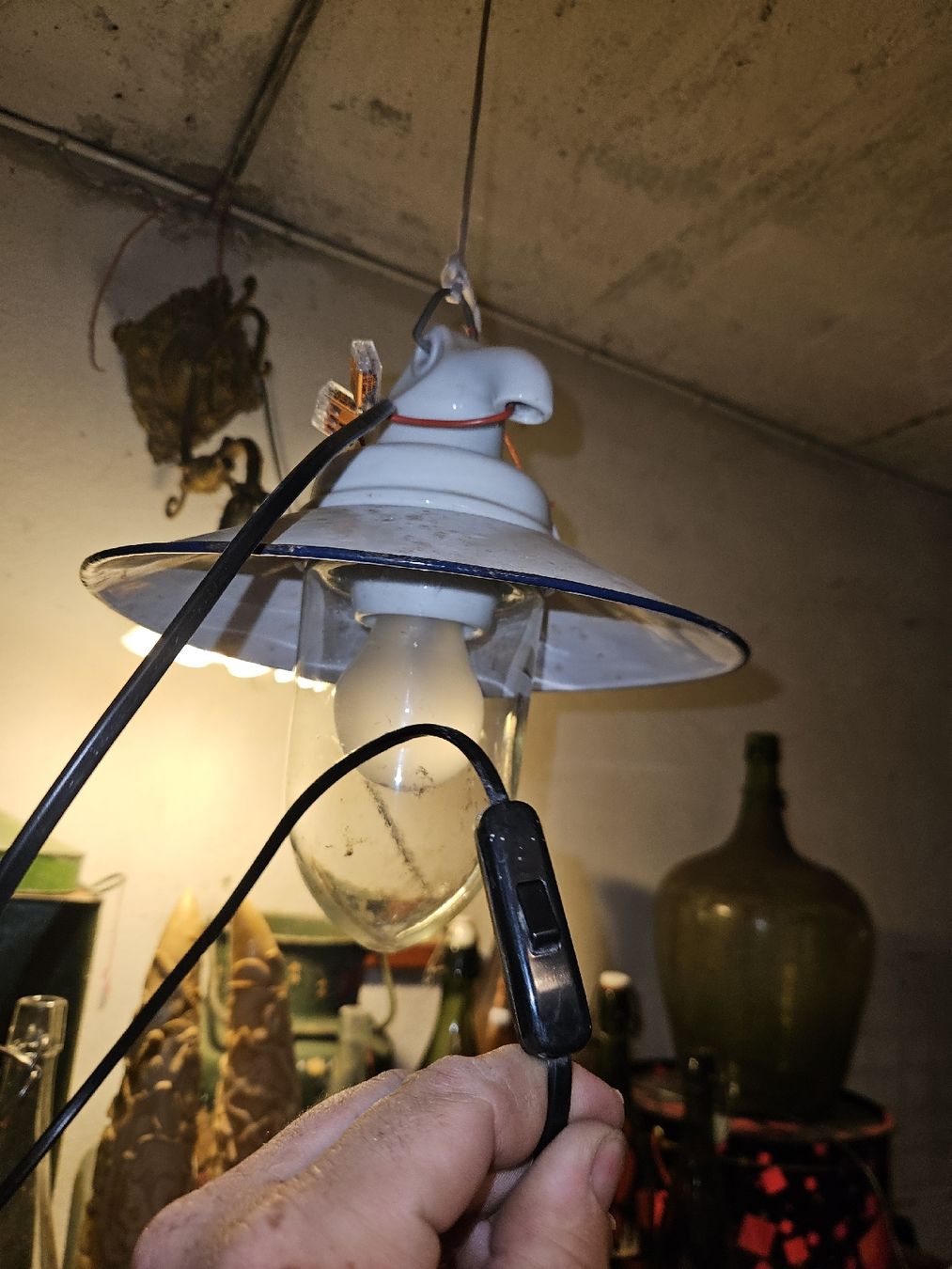Lampade: Antike Stallampe – Usato da Cevio venduto da BiadiciN 4