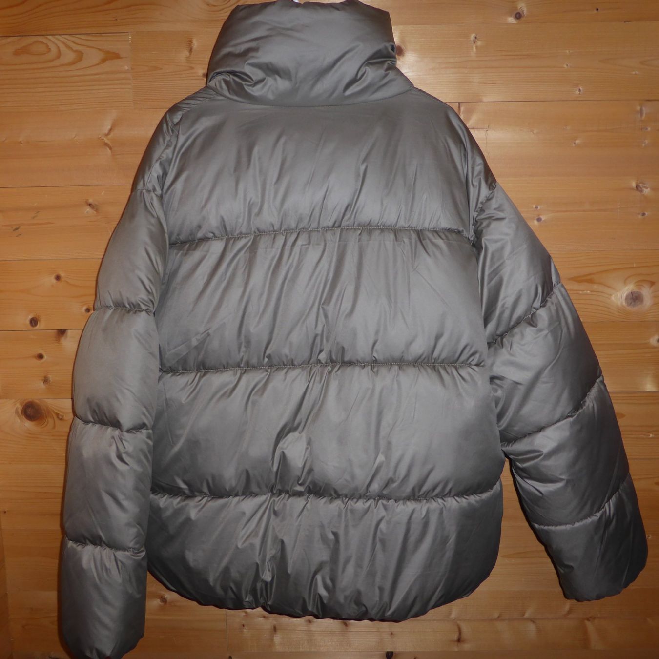 H&M Giacche: Winterjacke H&M, Gr. M – Usato da St.Gallen venduto da regenbogen5 2
