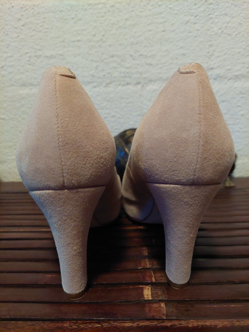 Unisa Scarpe da donna: Unisa . Volleder Pumps beige 39 – Usato da Besenbüren venduto da teluride89 2