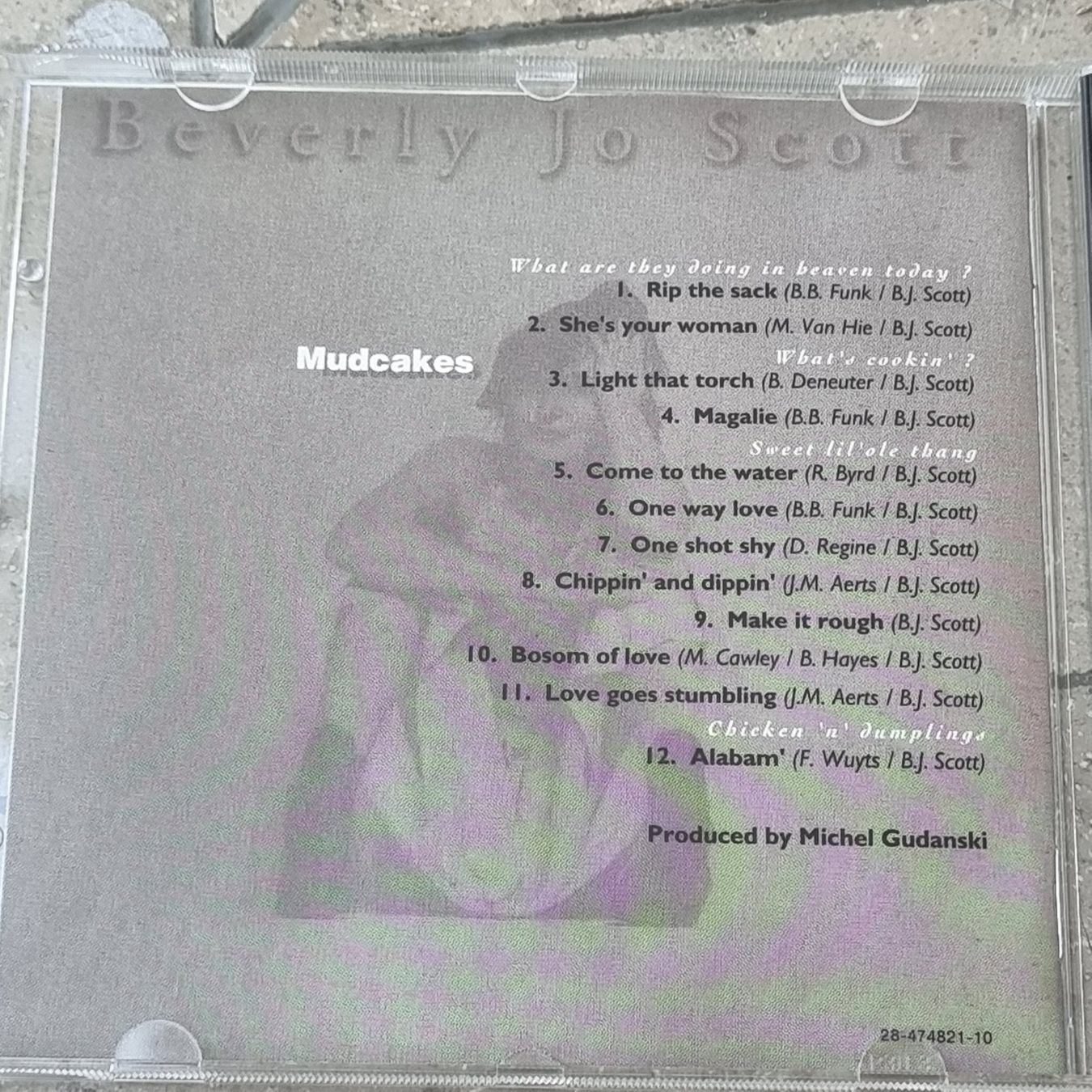 CD: Beverly Jo Scott : Mudcakes (CD) – Usato da Villigen venduto da Tschachtlan 3