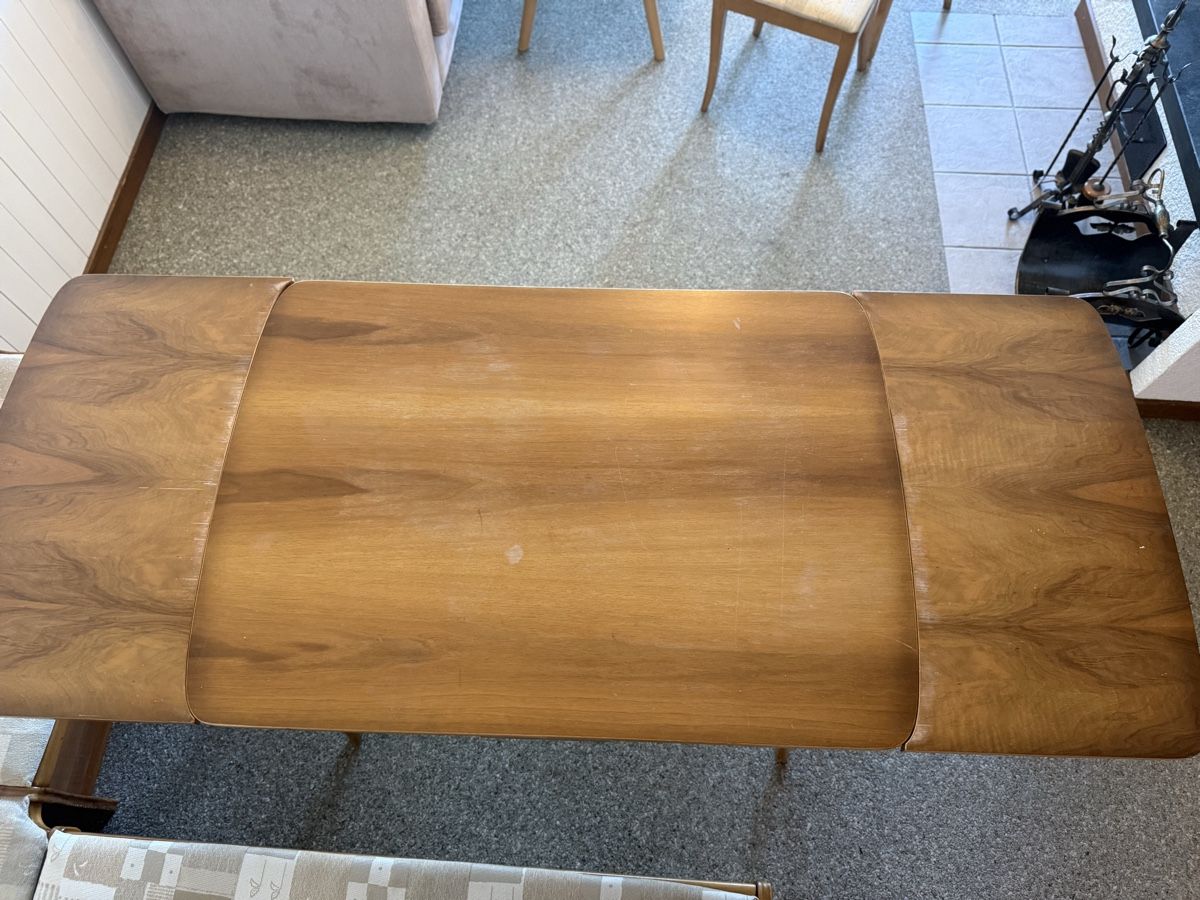 Tavoli: Holztisch ausziehbar – Usato da Rüti ZH venduto da lorenzmeier 1