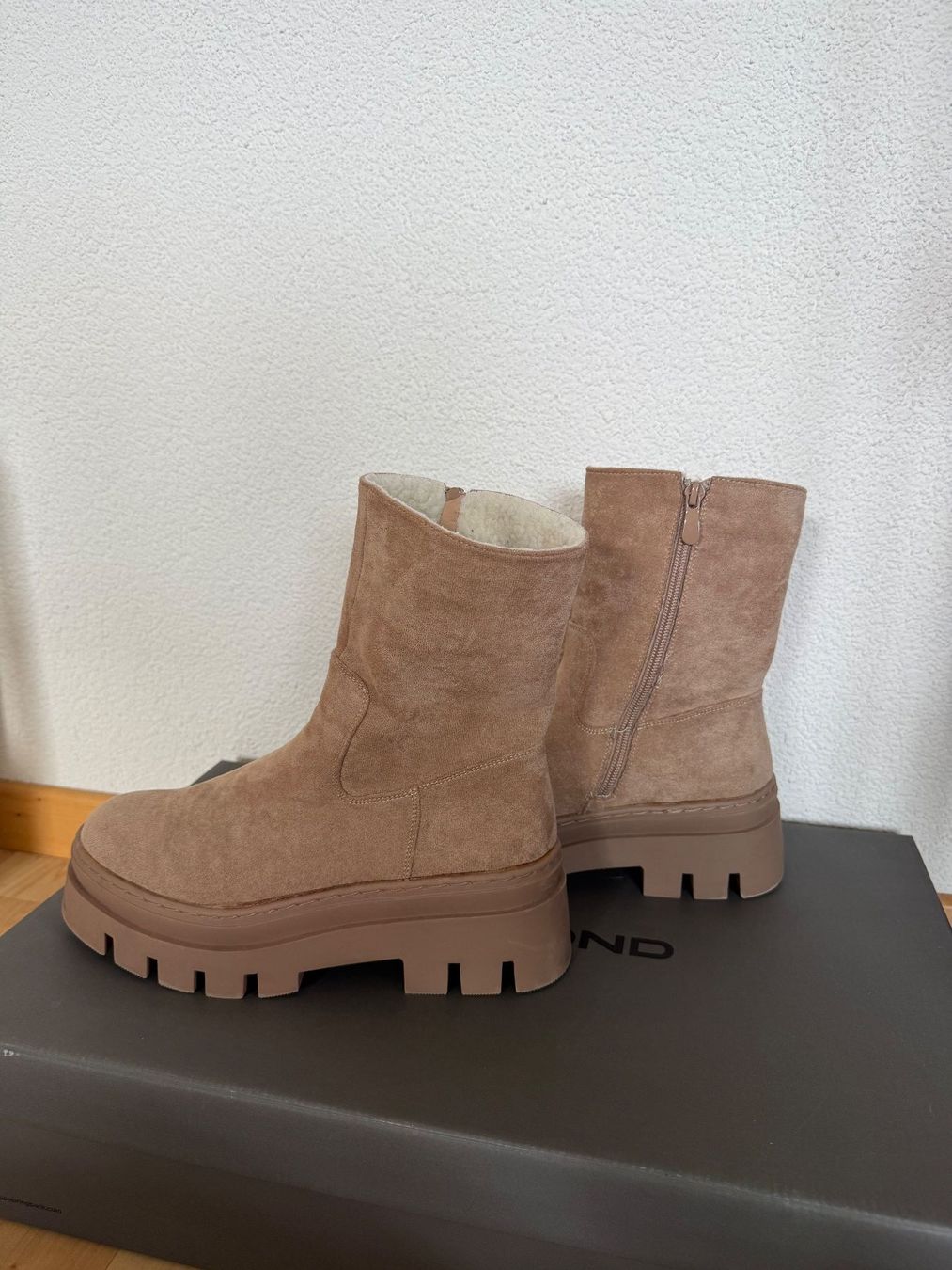 Scarpe da donna: Winter-Stiefel, Grösse 39 – Nuovo (secondo la descrizione) da Zumikon venduto da naiischoen 1