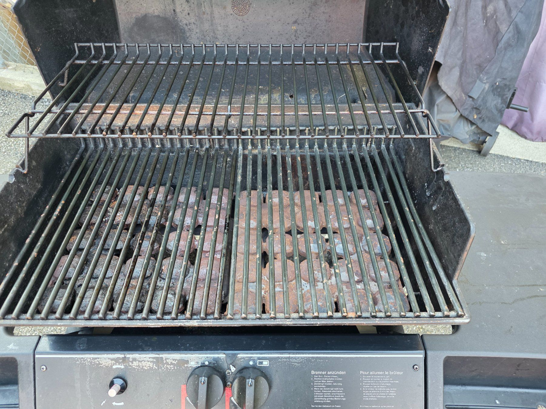 Griglie: Gasgrill König mit Gasflasche – Usato da Lostorf venduto da rubileo 7