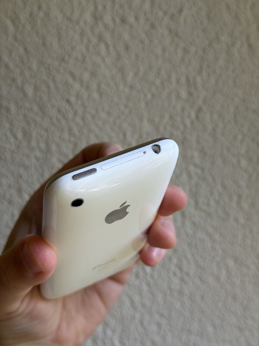 Apple Telefoni cellulari / Smartphones: Apple iPhone 3G 16GB – Usato da Zürich venduto da idbronskiy 3