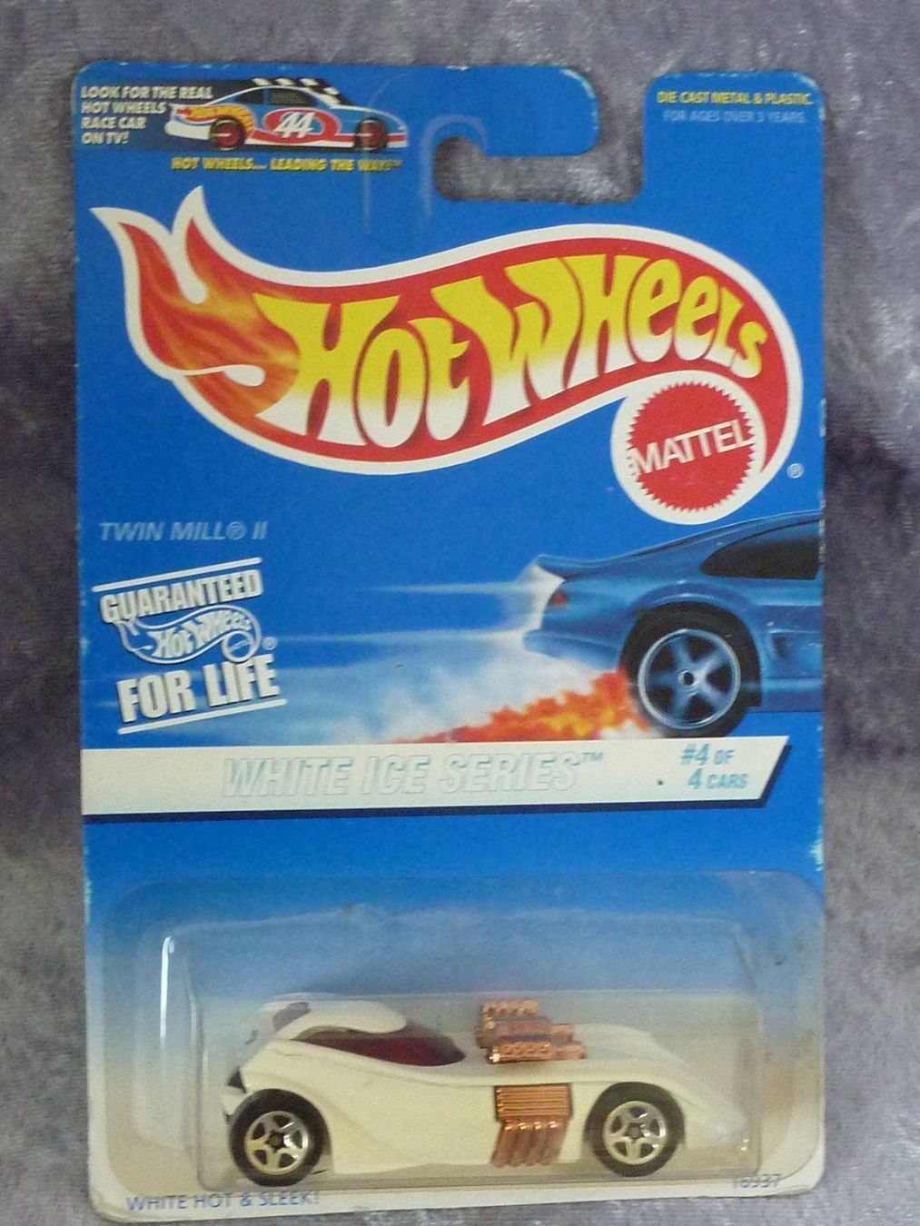 Hot Wheels Modellini d'auto: Twin Mill ll 1:64 – Nuovo e nell'imballaggio originale da Dürrenäsch venduto da modellautos4you