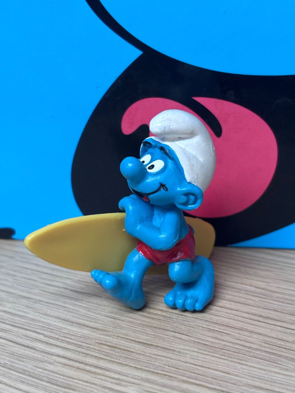 Schleich Figurines: Surfer-Schlumpf mit Surfbrett – D'occasion à Lyss par Duckszone