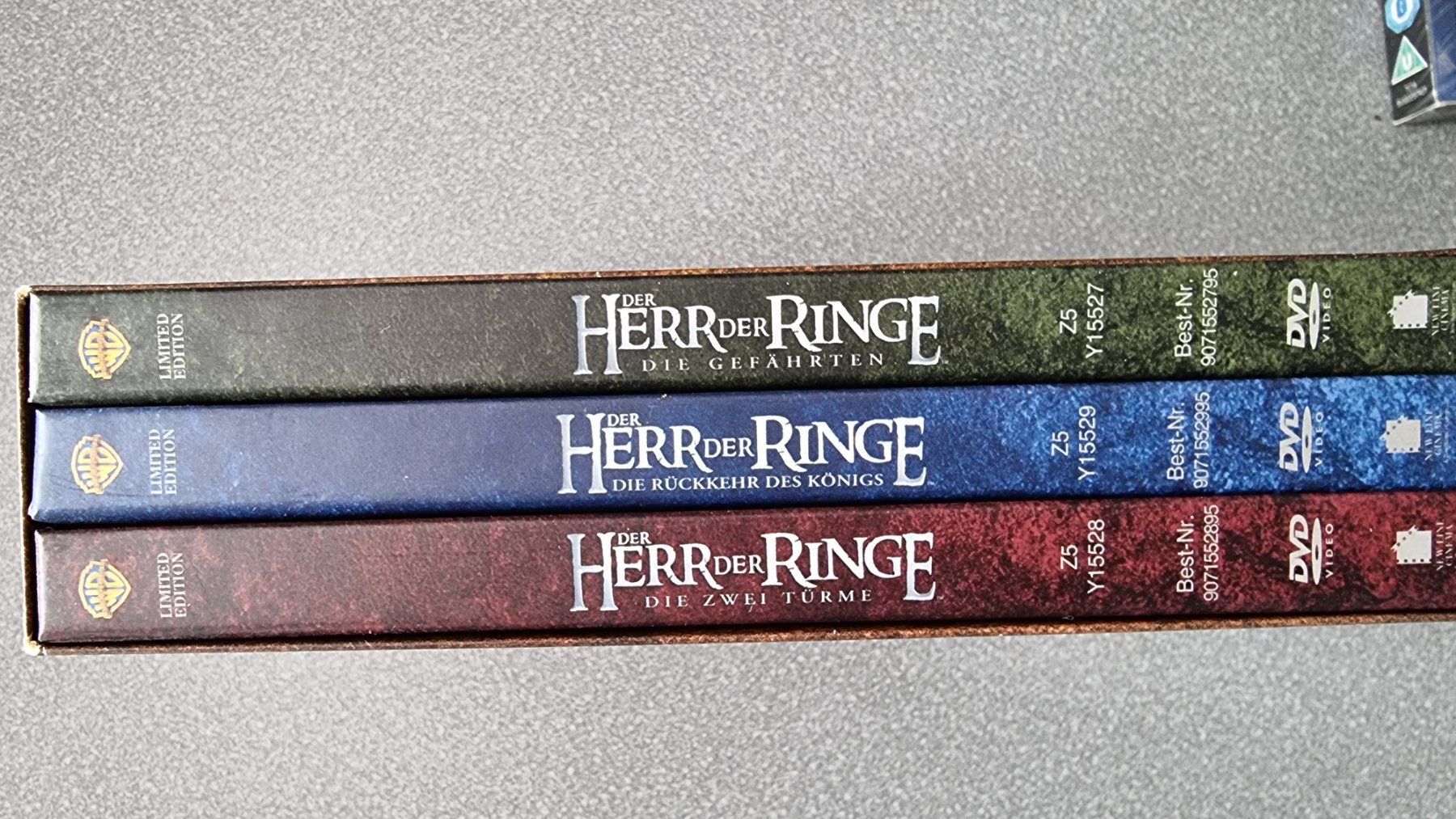 Tutti i DVDs: DVD Herr der Ringe Limited Edition 2007 – Usato da Oetwil am See venduto da fineli2 2