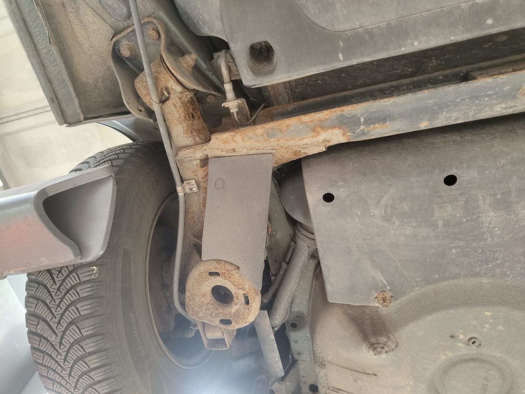 VW Automobili: VW Golf 4 Grün  – Usato da Stans venduto da Cemoi02 6