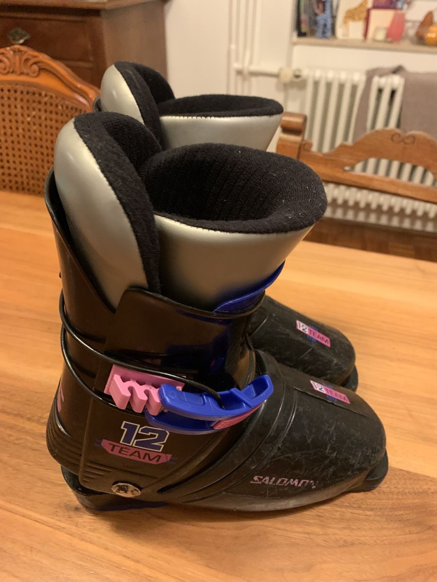 Salomon Scarpe per ragazzi: Kinder Skischuhe Grösse 22.0 – Usato da Liestal venduto da twiga07